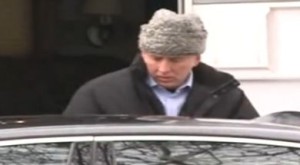 Nicolas Cage caciula astrahan
