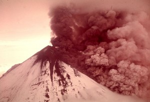 eruptie vulcan