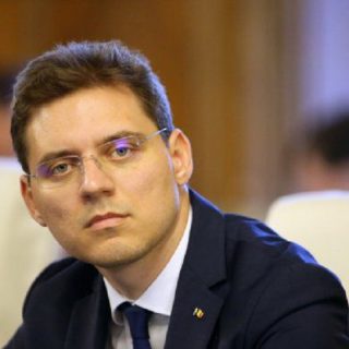 Victor Negrescu